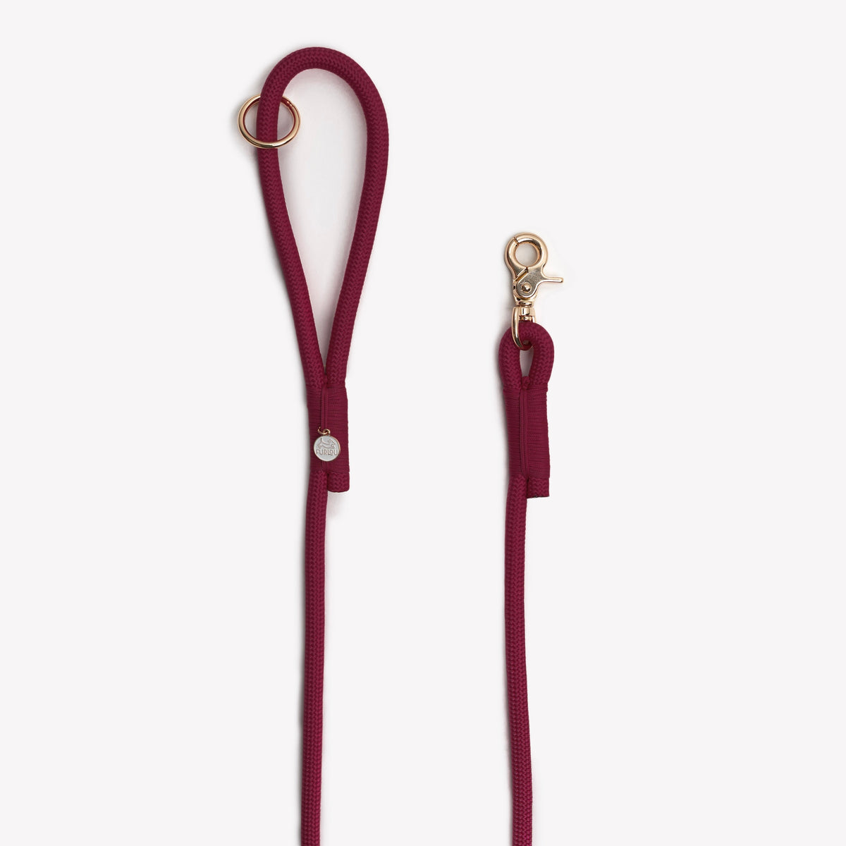 Bordeaux braided rope dog leash, side view with O-ring and buckle clasp