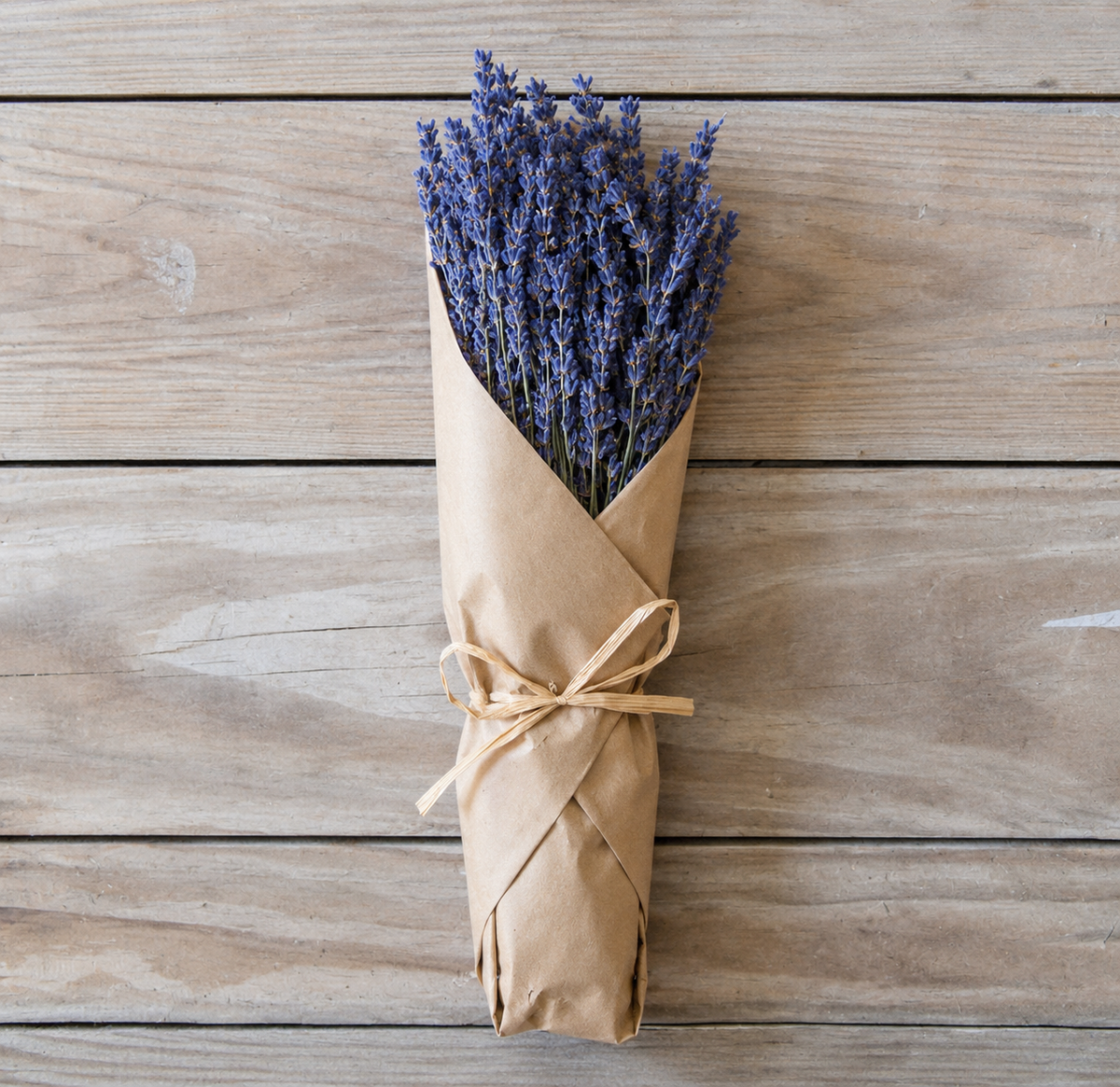 Dried lavender bundle in kraft paper wrap tied with twine, single bunch