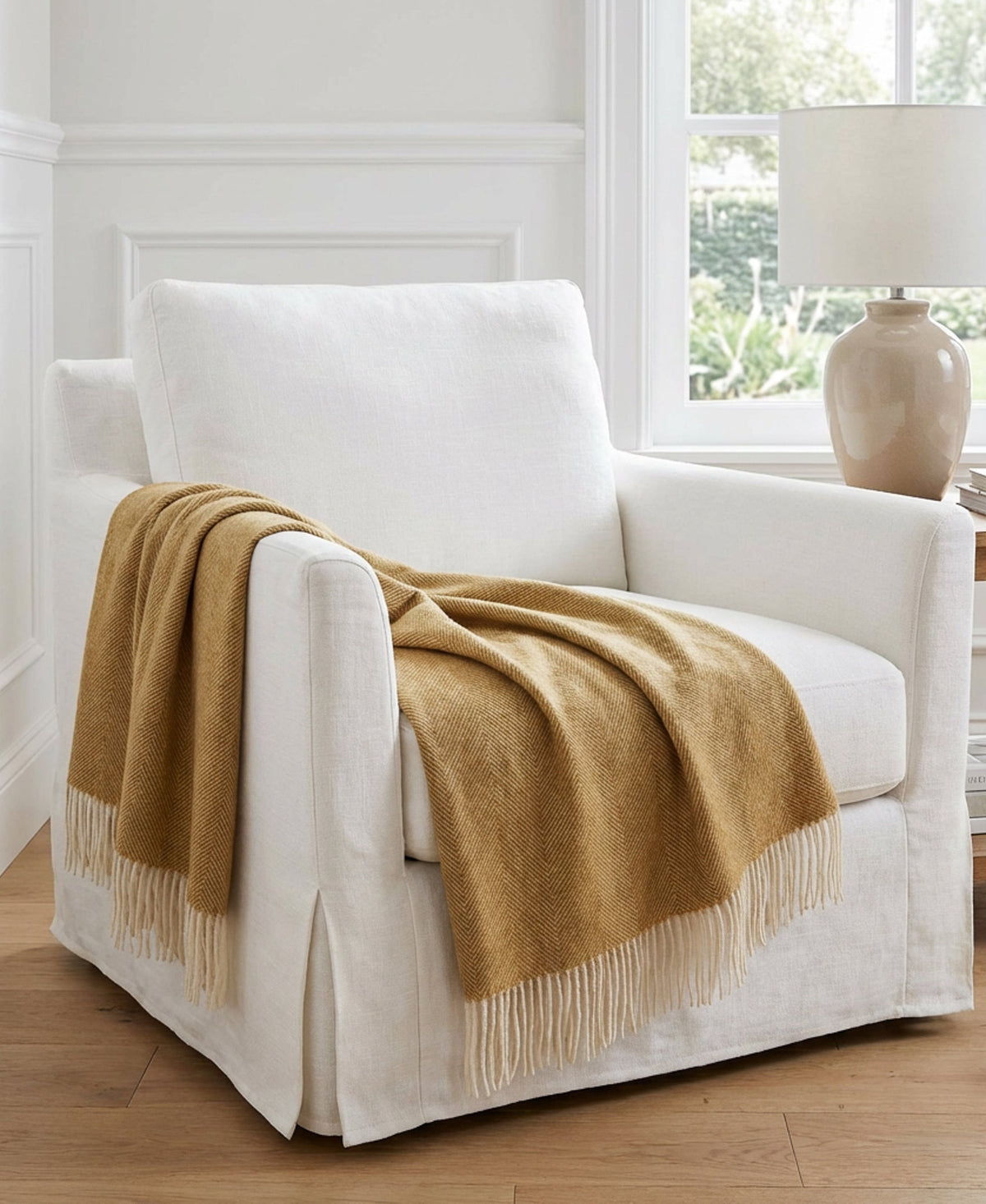Southampton Home Shetland Lambswool Herringbone Throw – Gold