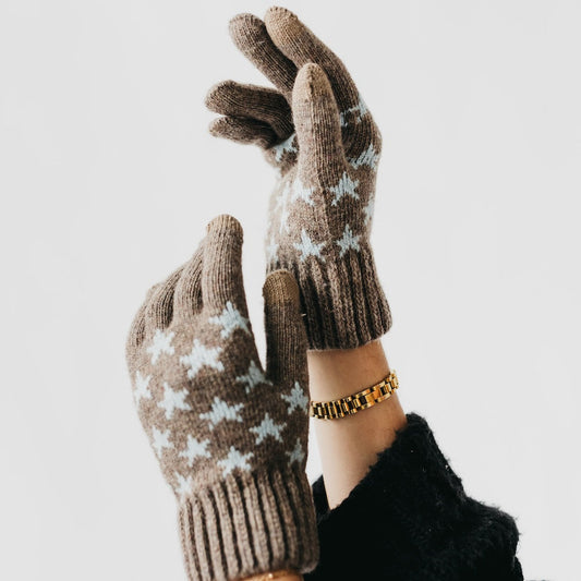 Knit smart gloves in taupe with white star pattern, ribbed cuffs