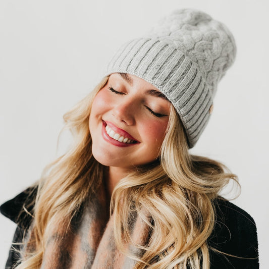 Light gray cashmere beanie with satin lining and folded ribbed cuff