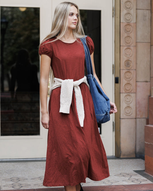 Rust short-sleeve midi dress with gathered waist and tie belt