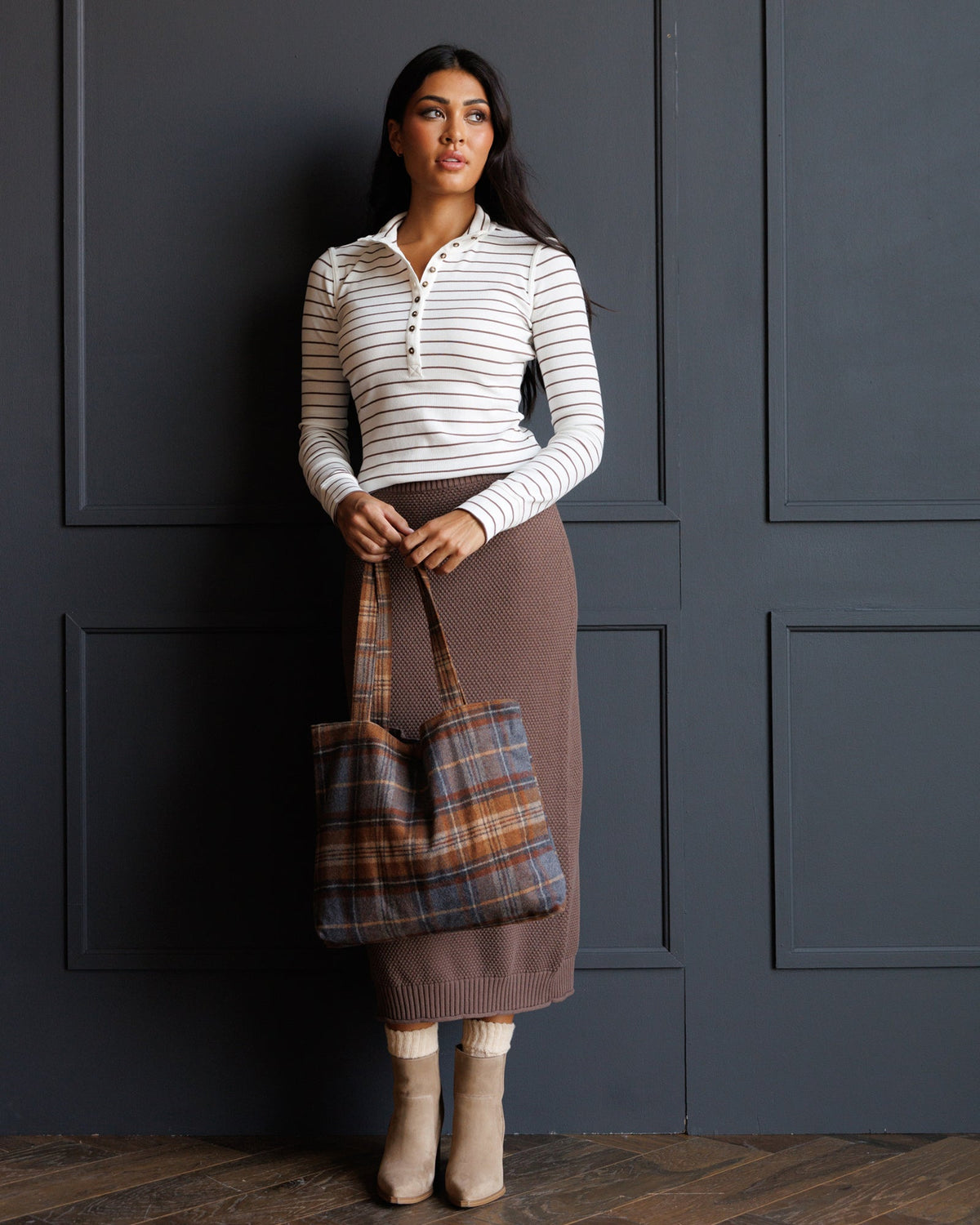 Coffee Quartz knit midi skirt, ribbed waistband and hem, textured brown fabric