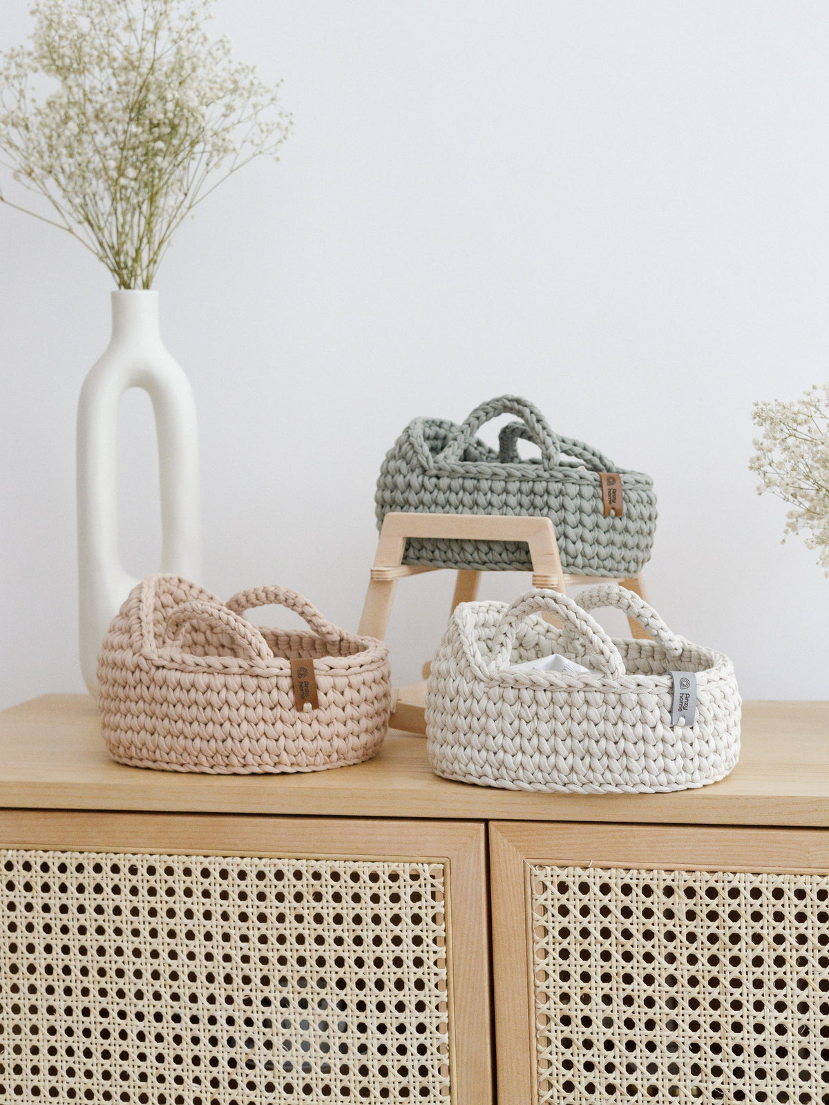 Mini doll moses baskets with rocking stands, woven set in neutral and gray