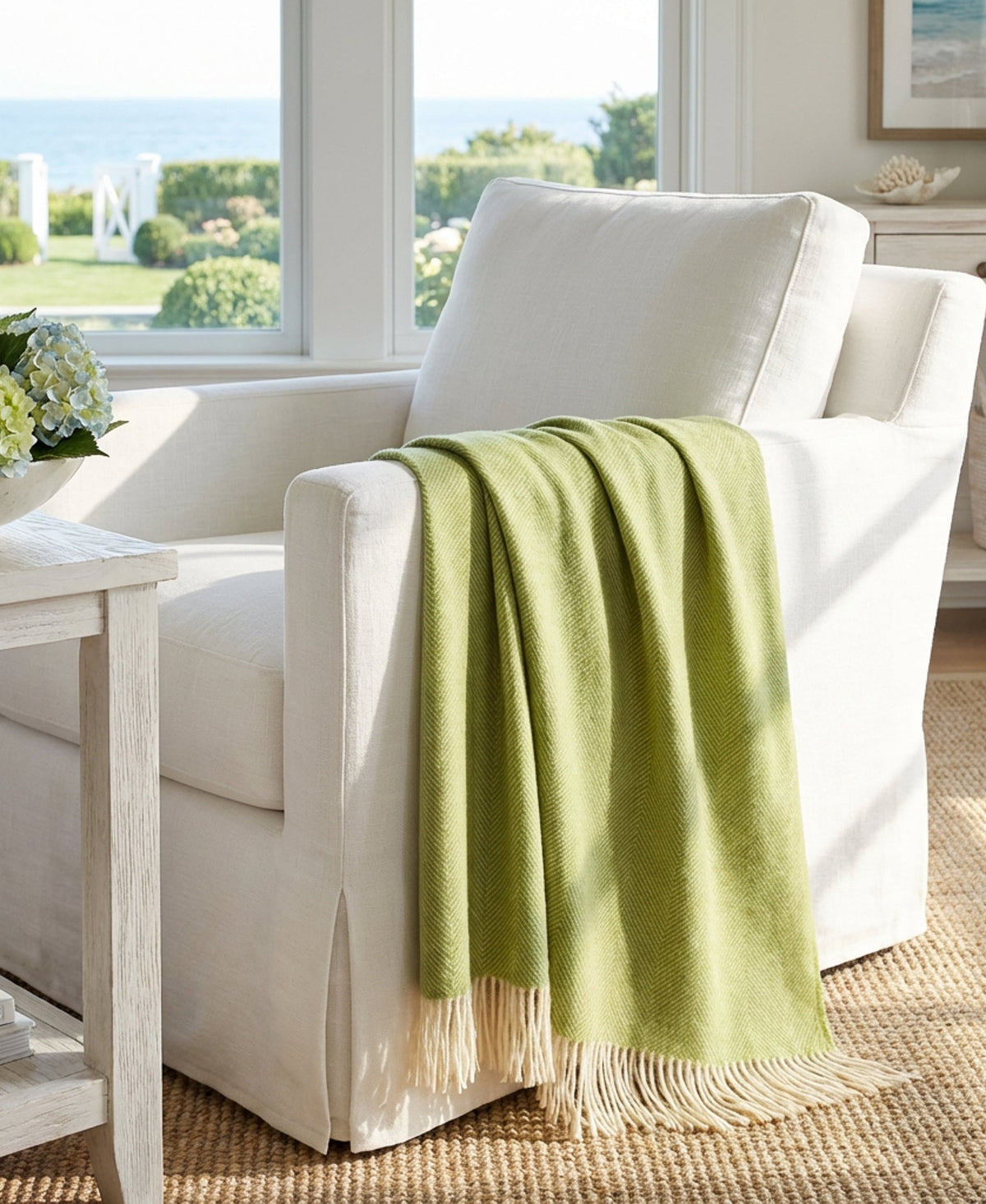 Southampton Home Shetland Lambswool Herringbone Throw – Lime