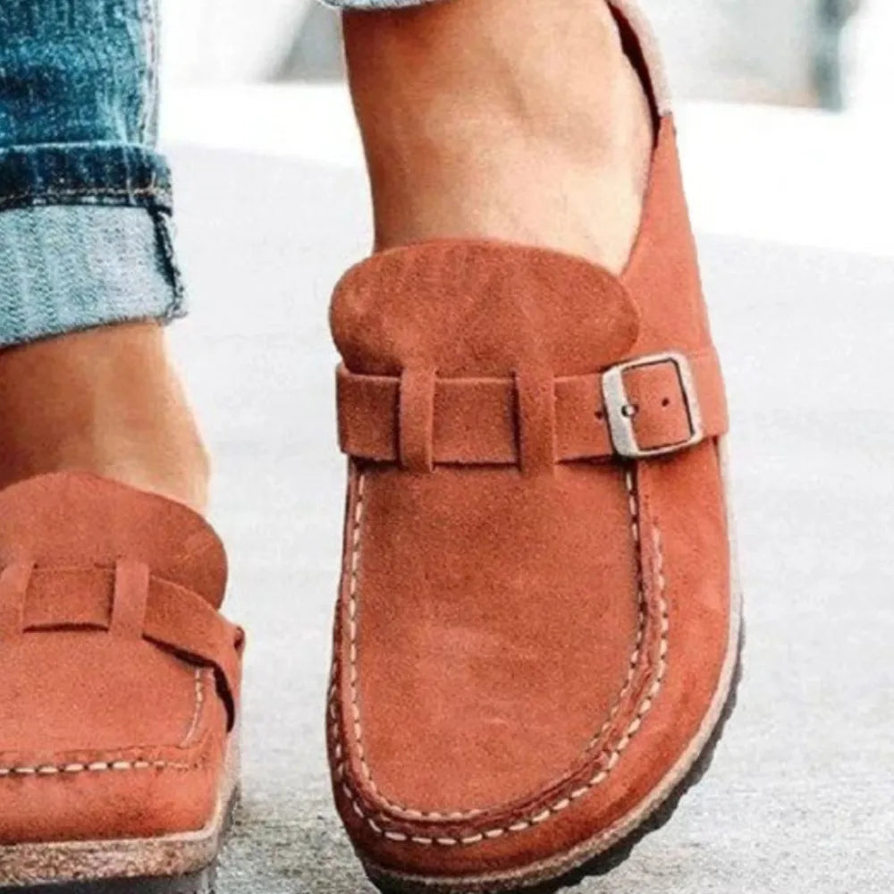 Heritage Buckle Loafer