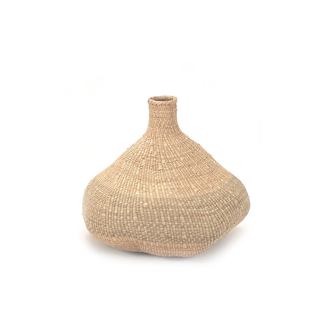 Woven garlic basket with rounded bulb base and narrow neck, natural beige