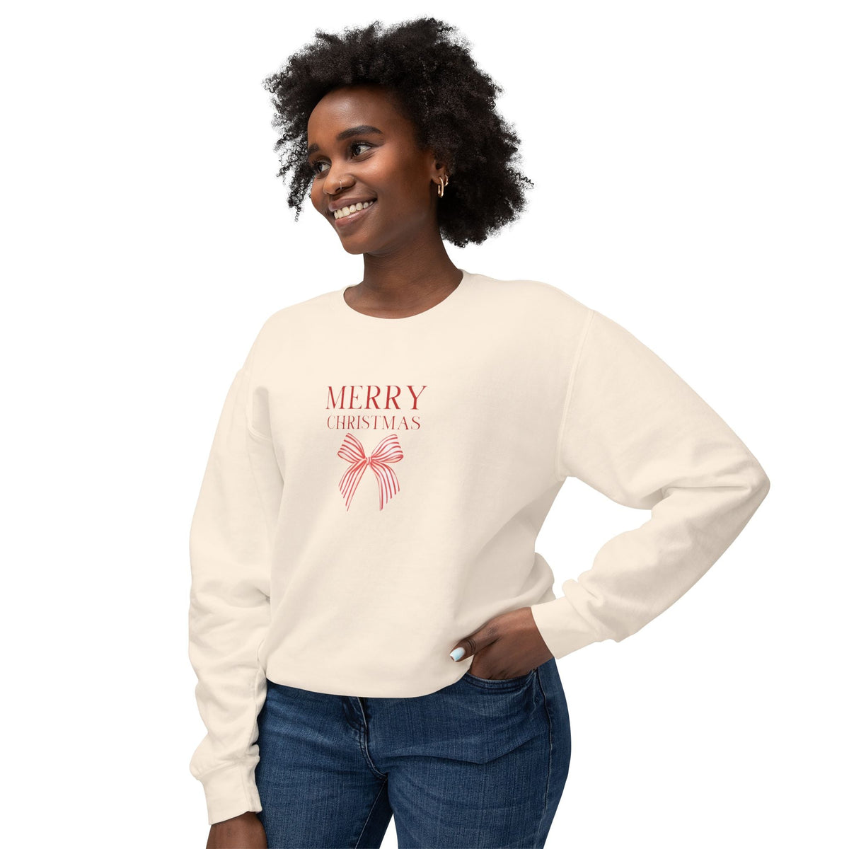Ladies sweatshirt in ivory with 'Merry Christmas' bow graphic, long sleeves