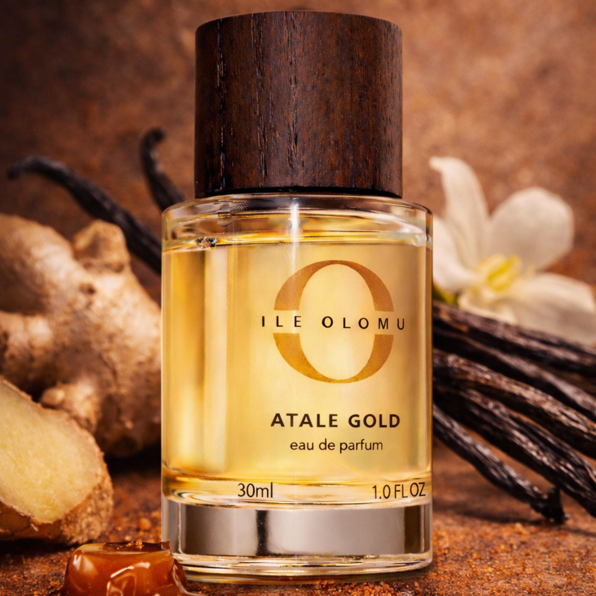 Eau de parfum bottle with dark wood cap and gold-toned liquid, 30 ml
