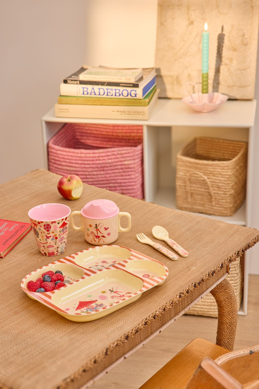 Melamine baby cup with two handles, pink lid, and illustrated animal print