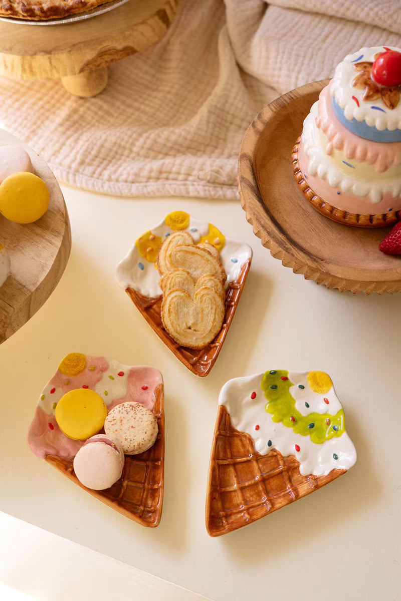 Ceramic ice cream cone snack plate set of four triangular cones with cookie scoops