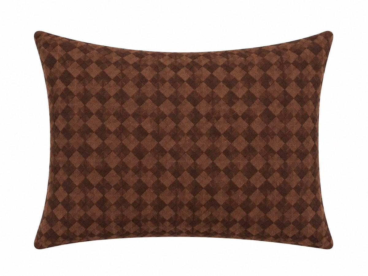 Pillowcase with a brown diamond check pattern