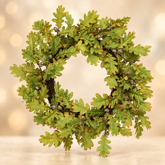 25-inch oak leaf wreath with green leaves and small brown acorns