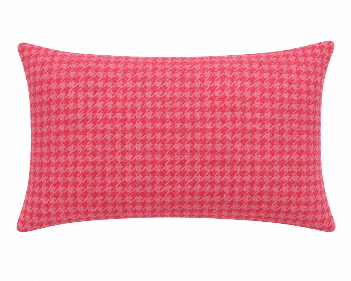 Standard pillow case cover with bright pink houndstooth pattern