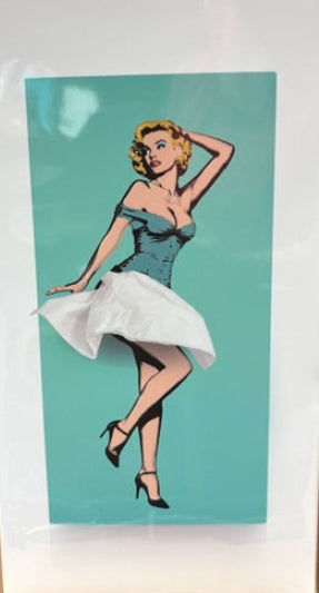Mint illustrated tissue box cover with pin-up woman and white flying skirt
