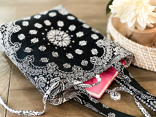 Medium tote bag with black and white bandana pattern, top handles and open interior