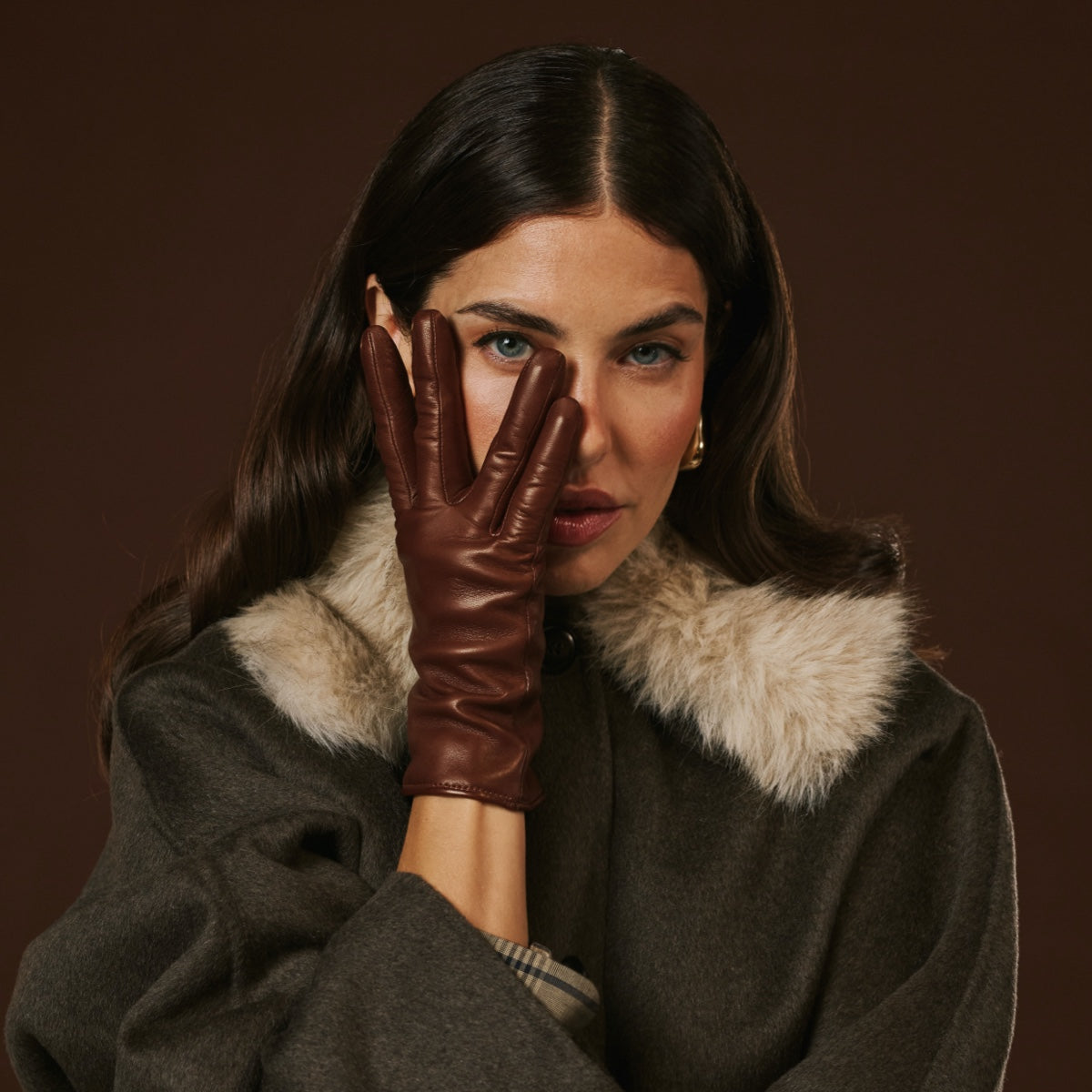 Isabella (brown) - Italian lambskin leather gloves with cashmere lining