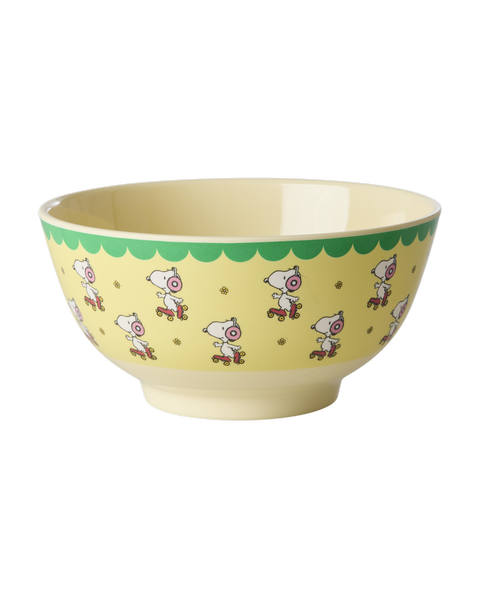 Yellow medium bowl with Peanuts-style character print and scalloped rim.