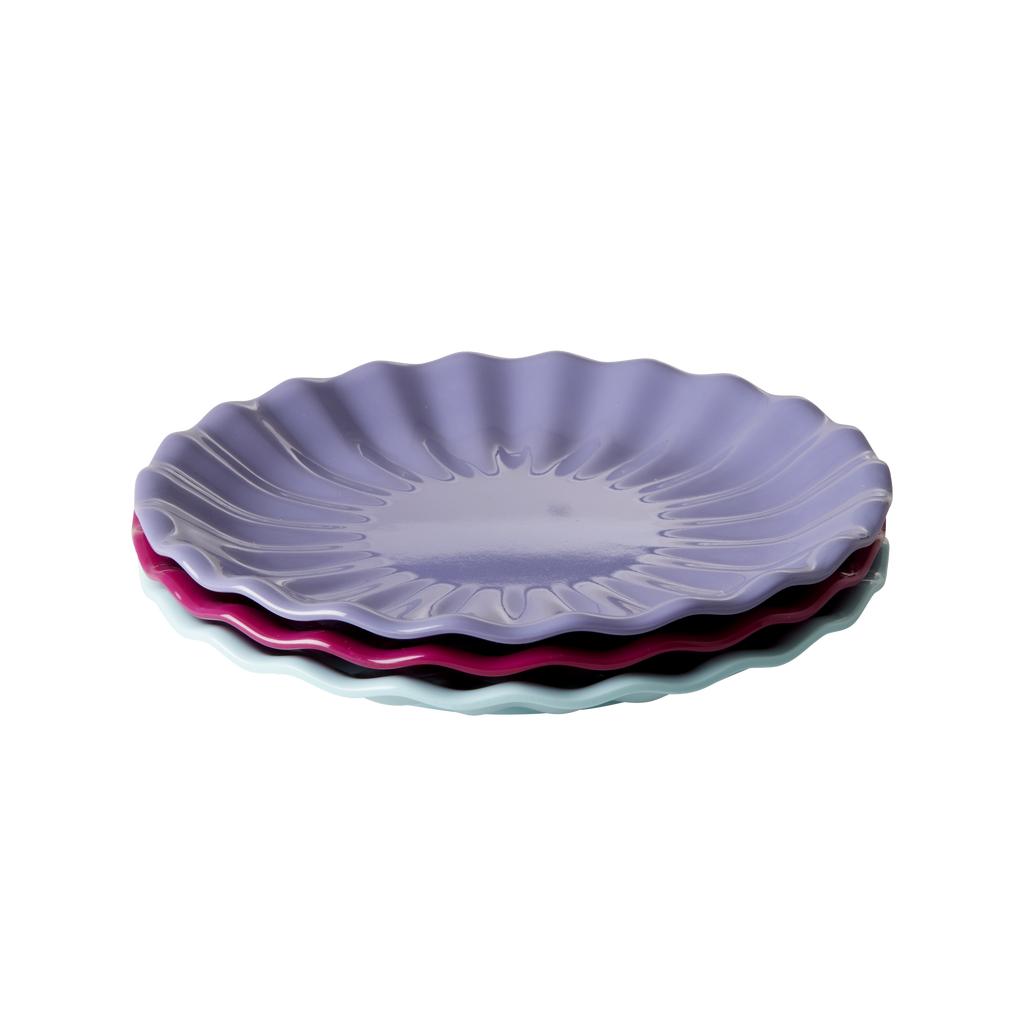 Lavender flower side plate with scalloped ridged edges and wavy center
