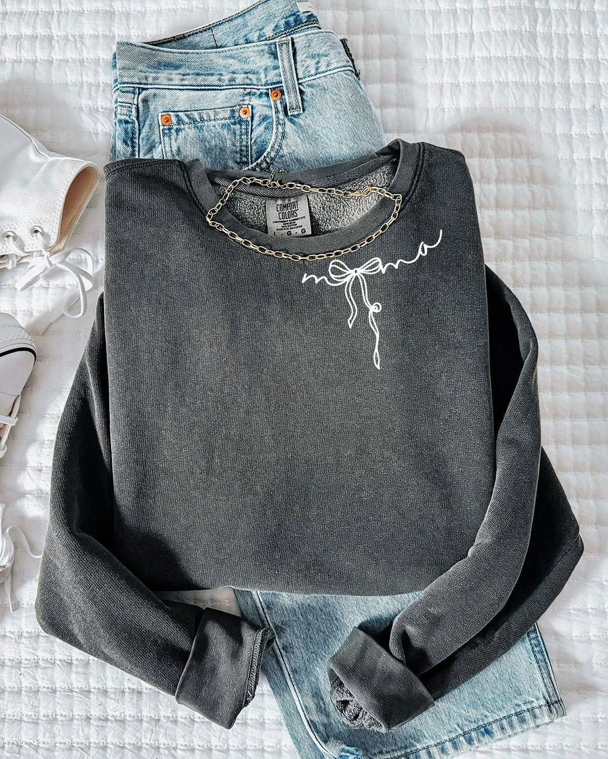 Mama Ribbon Comfort Colors Sweatshirt (Around Neck), Mom Gift