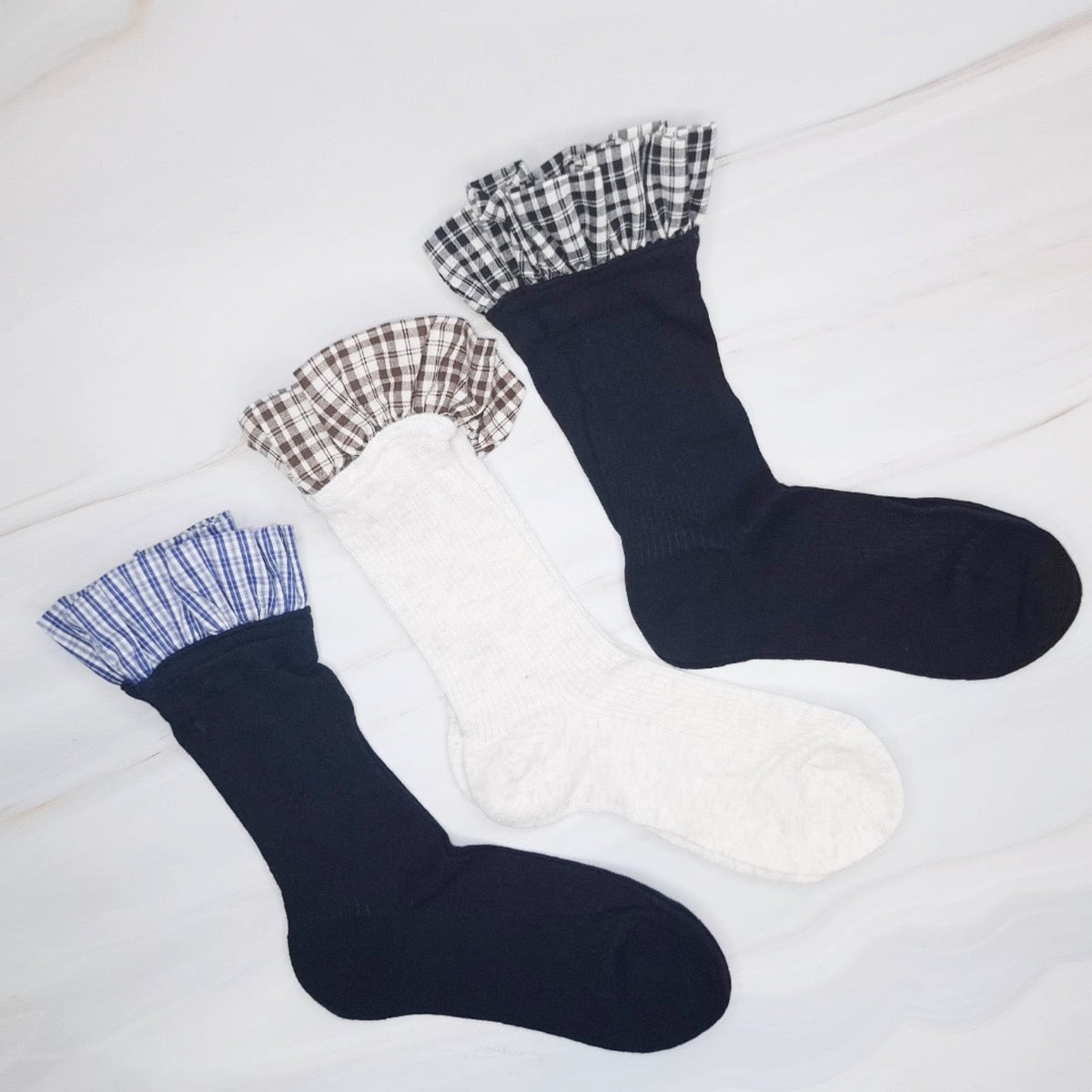 Oh So Chic Plaid Ruffle Top Socks