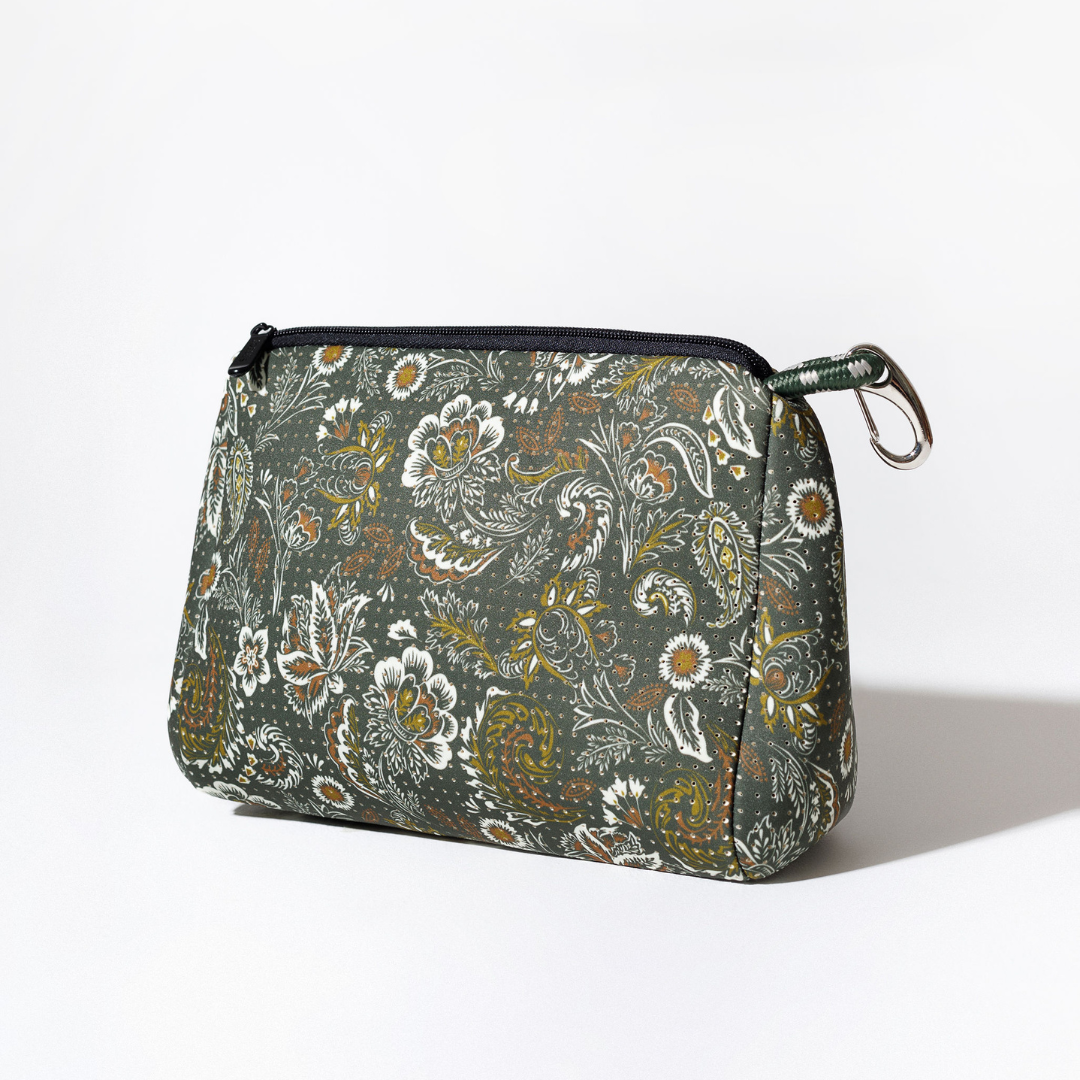 Zip pouch with paisley floral print, dark green with tan motifs and metal ring clasp