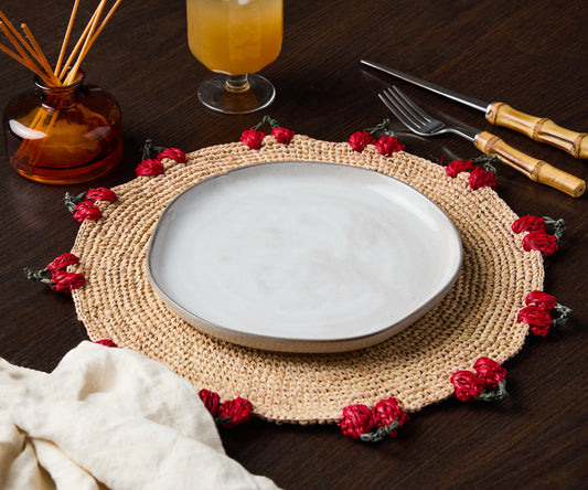 Cherry Scalloped Edge Placemat – 14” Hand-Crocheted Raffia – Artisan Summer Table Decor – Coastal & Boho Dining
