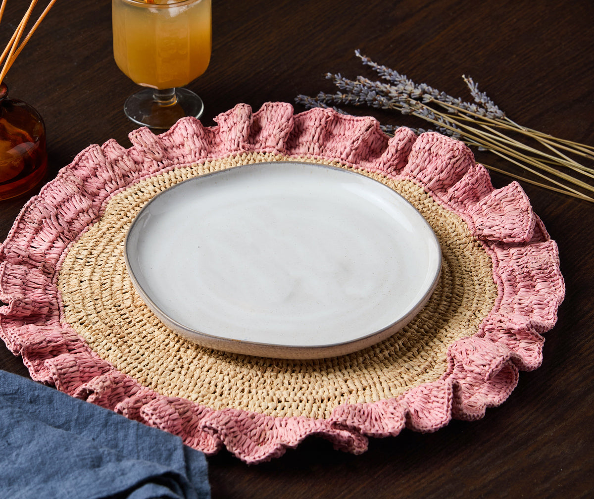 Handwoven Raffia Ruffle Placemat – Boho Chic Table Décor – Summer Table Accent