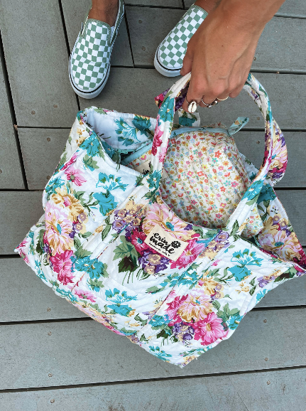 Floral zip tote bag with zip closure, turquoise pink yellow floral print