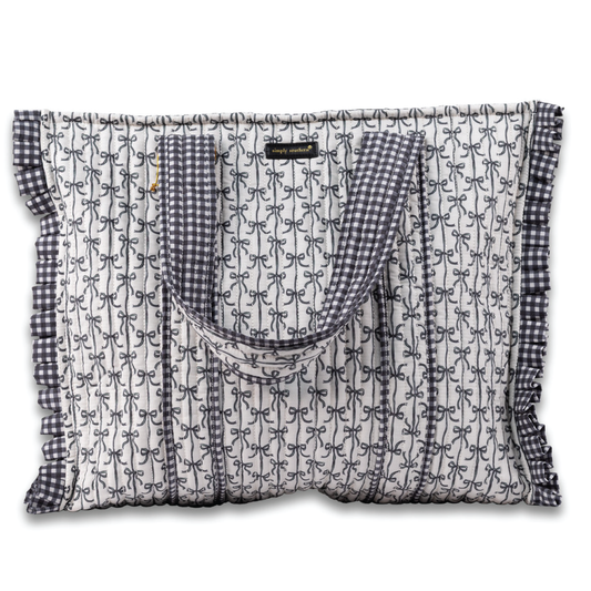 Quilted tote bag with anchor print and black gingham trim
