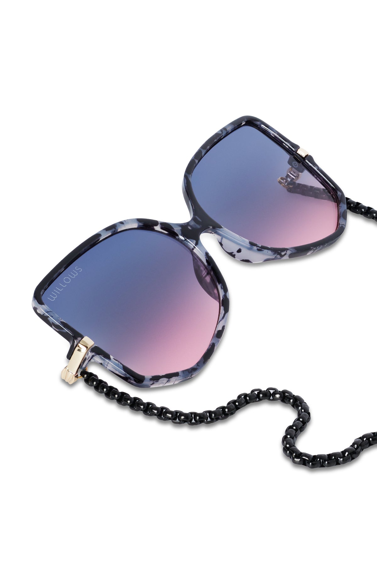 Oversized sunglasses with gradient lenses and black beaded chain
