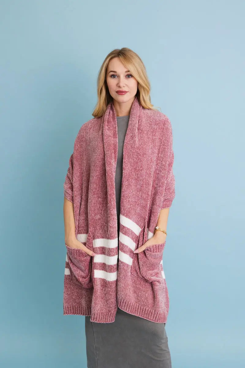 Mauve chenille pocket scarf with two front patch pockets and white striped trim.