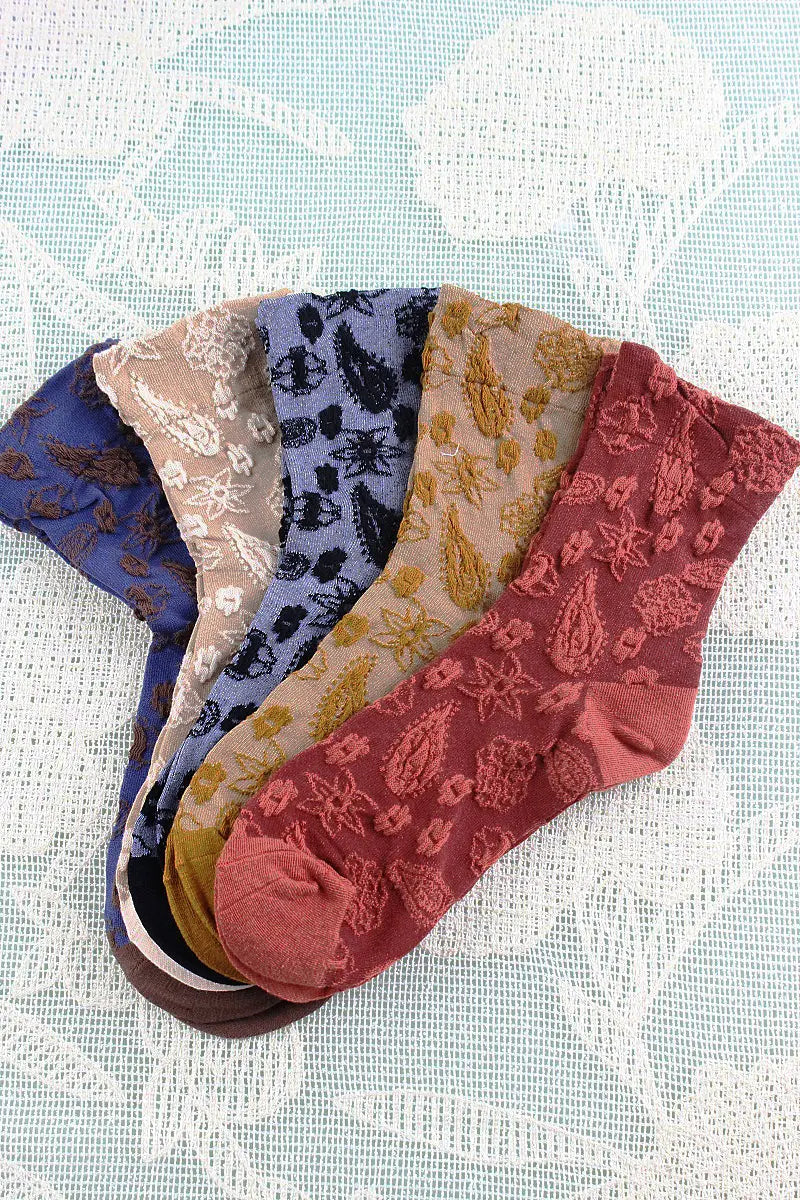 Cashew-print lightweight crew socks, mixed colors and patterned knit cuffs