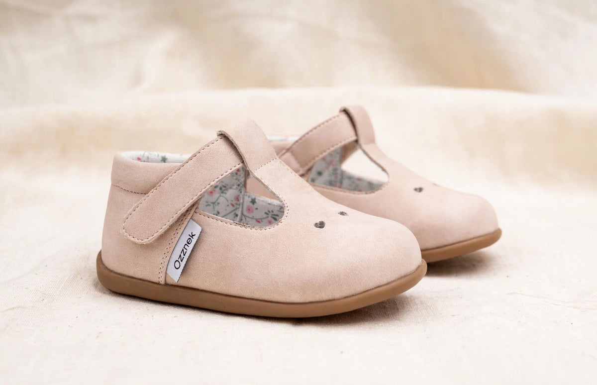Blush pink kids Mary Jane slip-on shoes with hook-and-loop strap detail