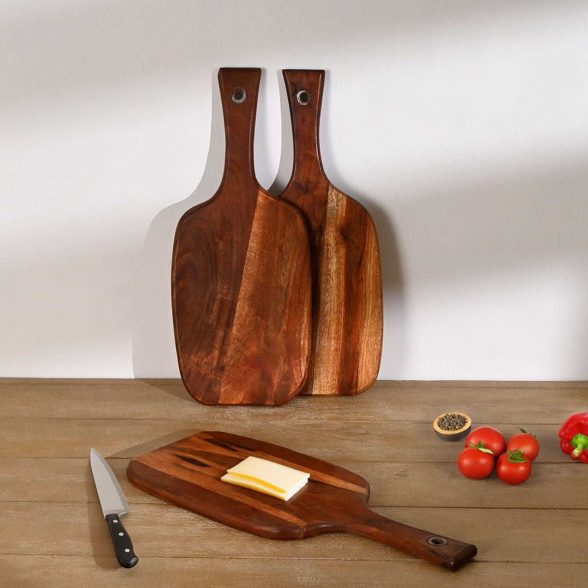 Wooden paddle cutting boards, set of 3 with hanging holes
