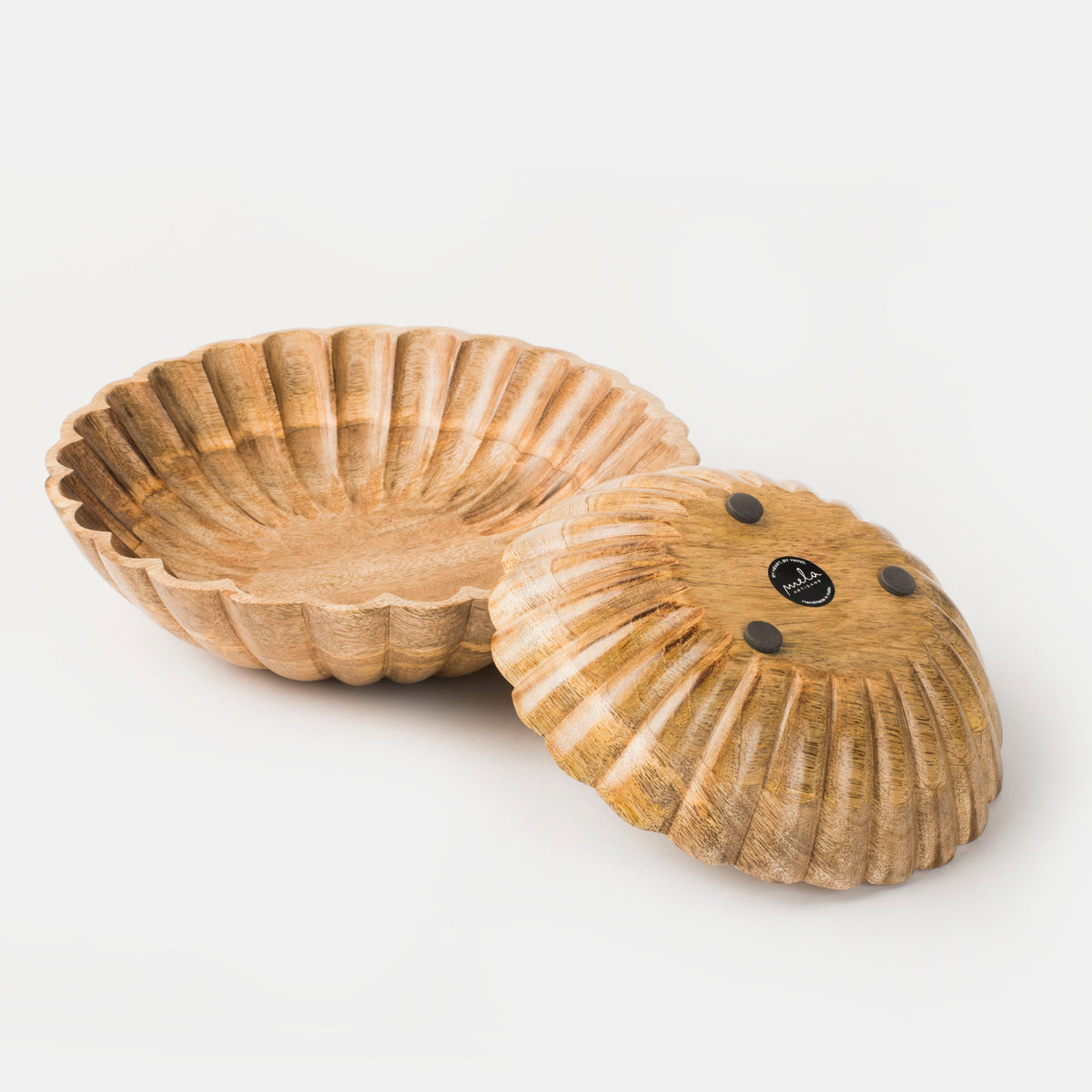 Natural scalloped wooden bowl with matching scalloped lid/cover