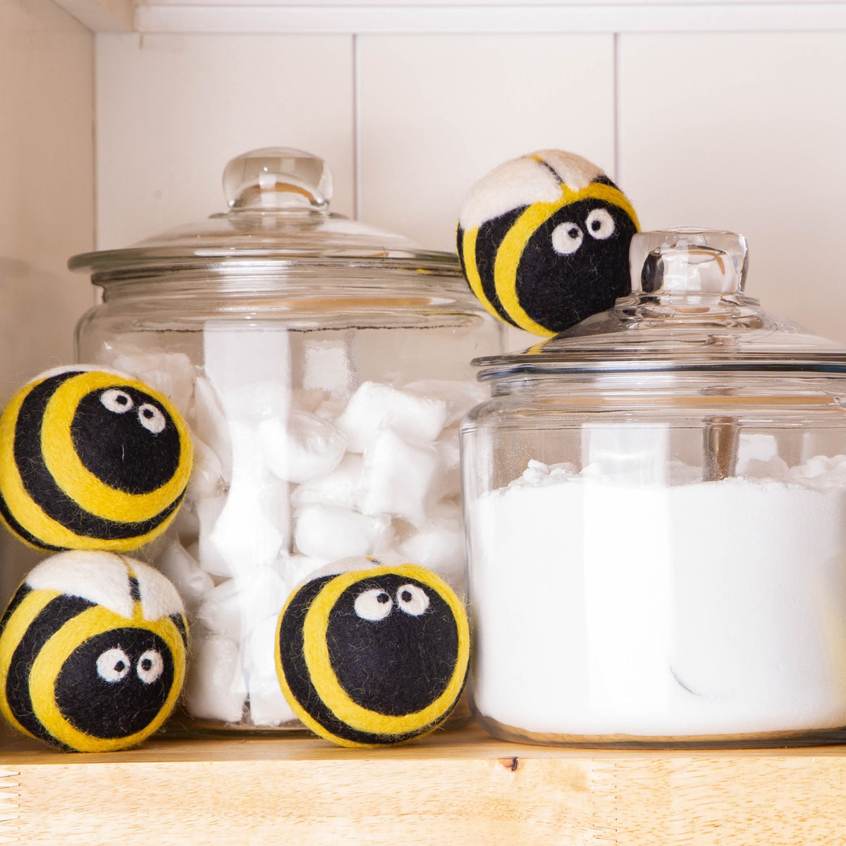 Plush bee dryer balls, yellow-and-black striped round plush with cute white eyes
