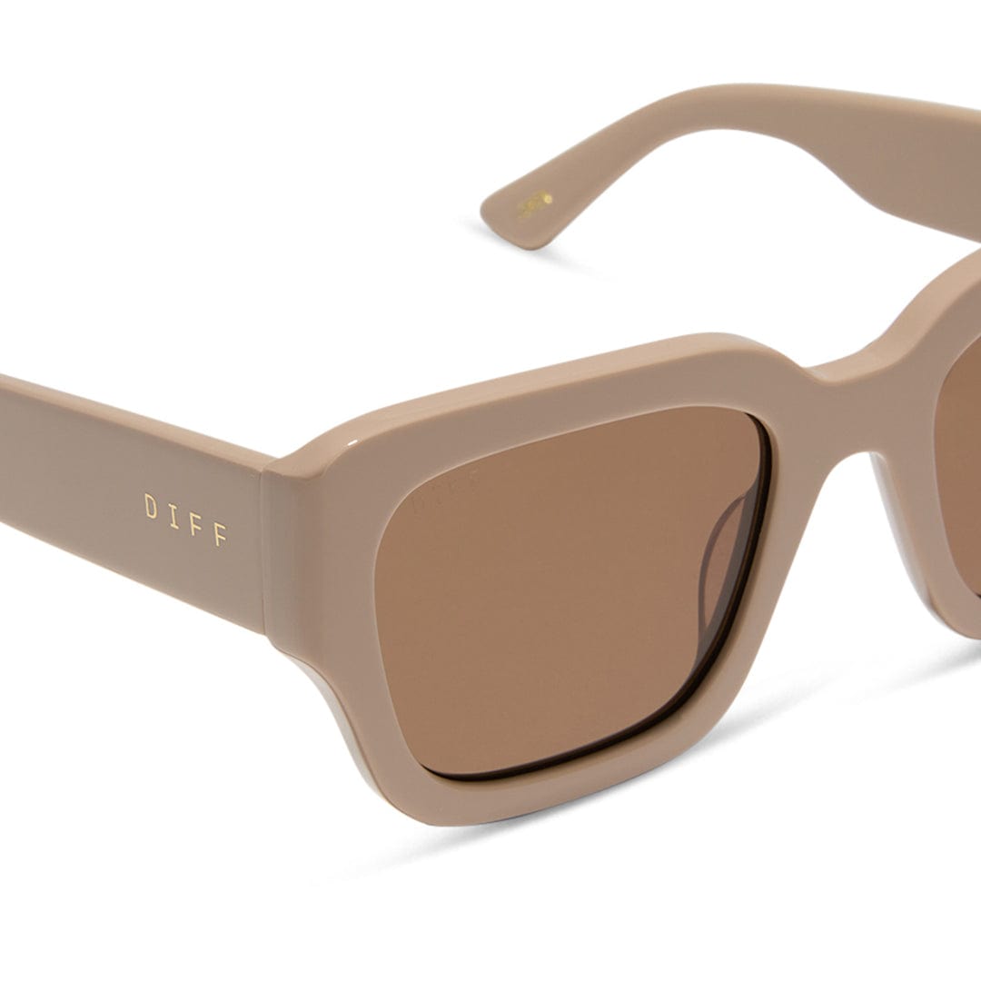 Polarized sunglasses close-up: almond brown frame with brown polarized lens