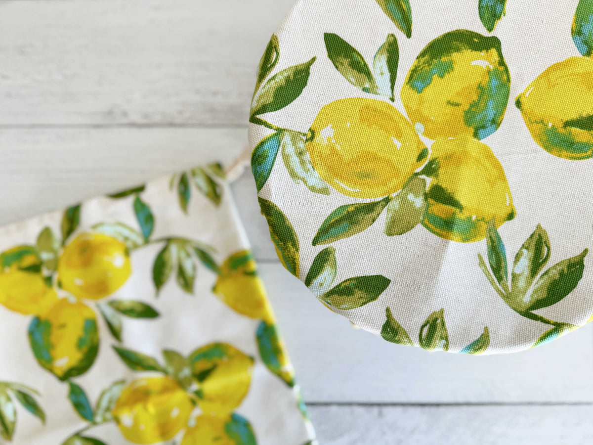 Lemon print bread bag cover with patterned fabric and gathered hem