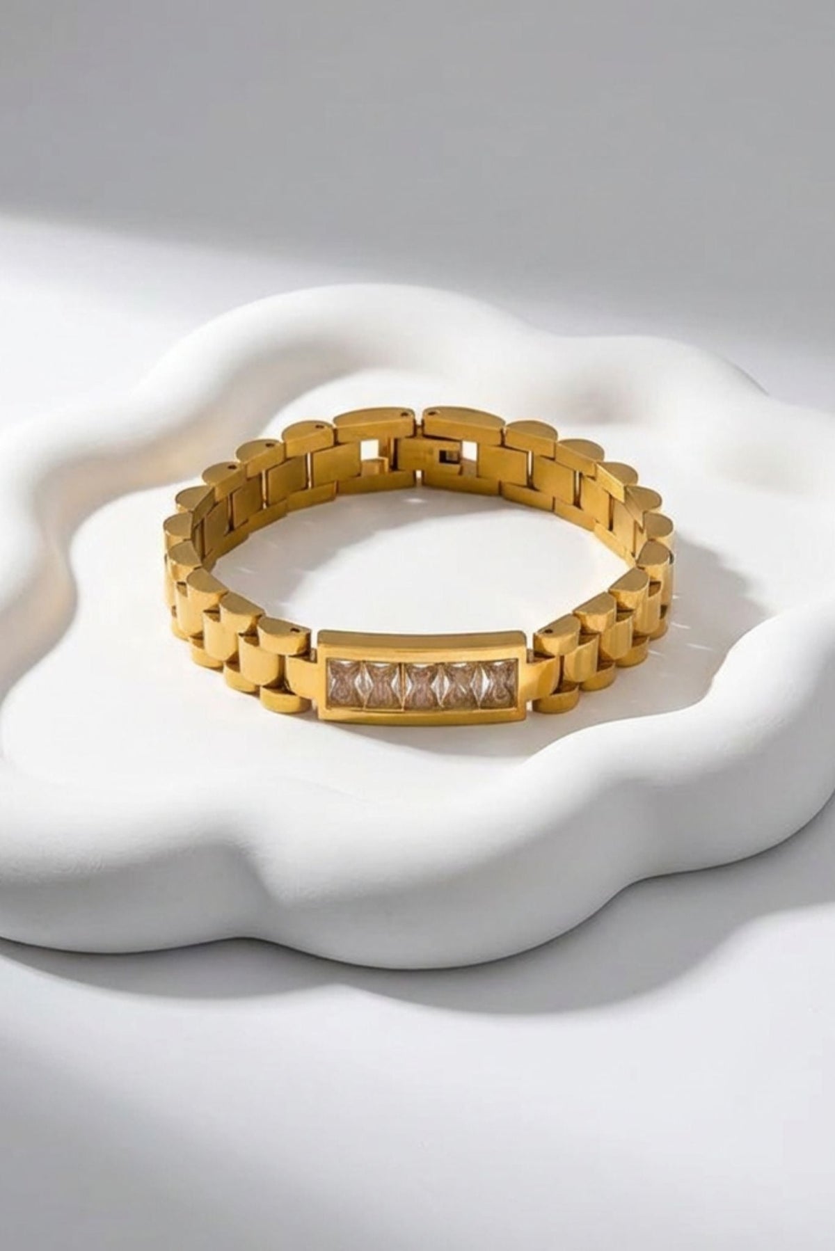 Gold crystal link bracelet with rectangular crystal center and link clasp