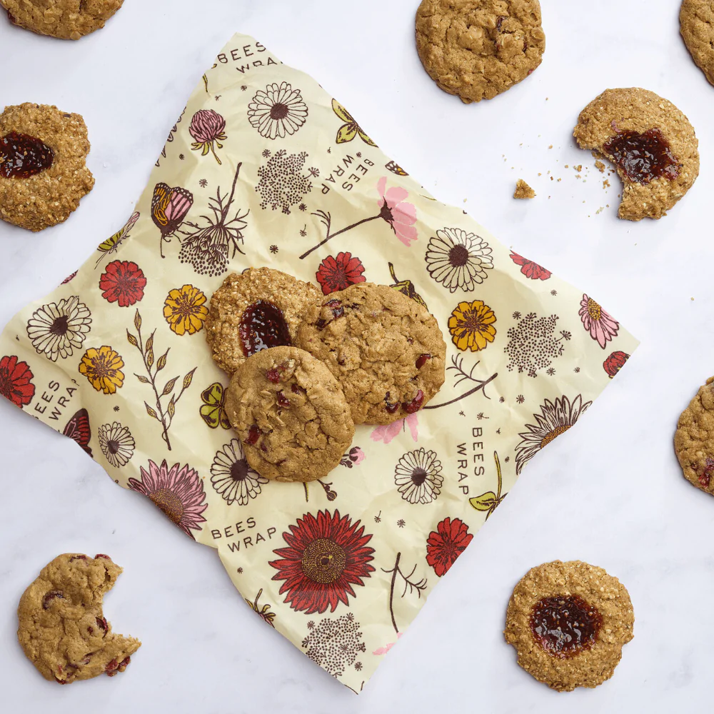 Floral Bee's Wrap food wrap with cookie pieces and berry jam in the center