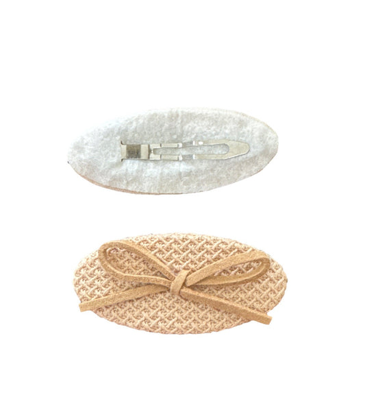 Beige oval crochet hair clips with bow front and silver alligator clip backs (2 pcs)