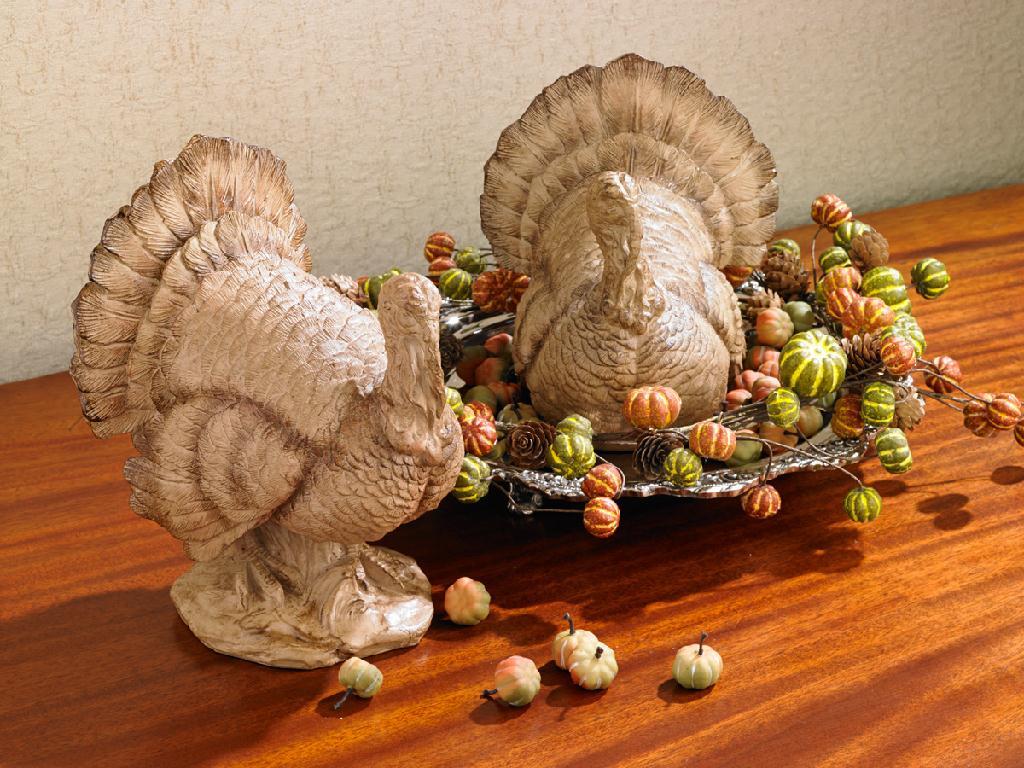 Set of 2 Resin Turkeys – Thanksgiving & Fall Decor