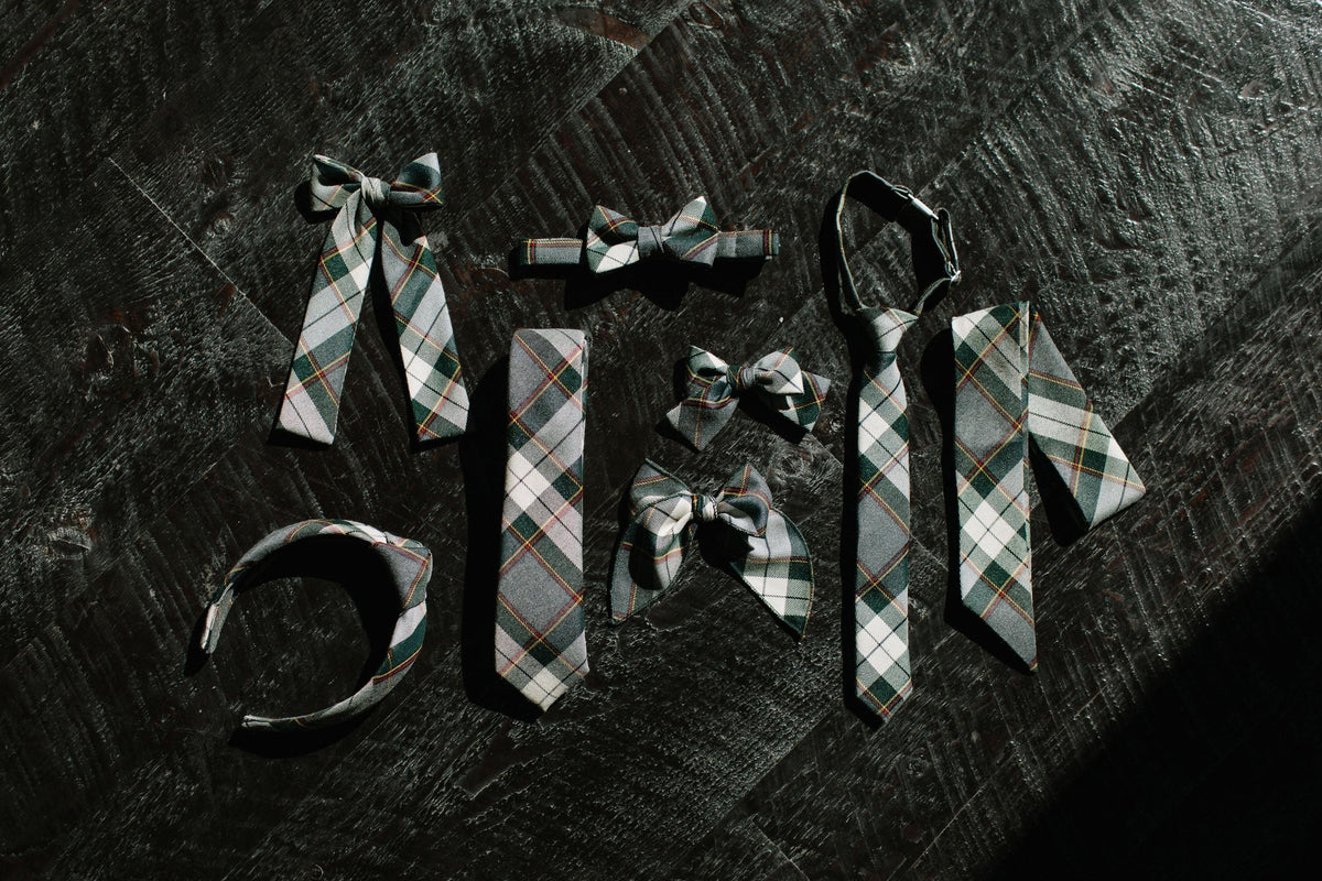 Plaid ribbon hair bows and clips set, featuring dark green and cream tartan patterns