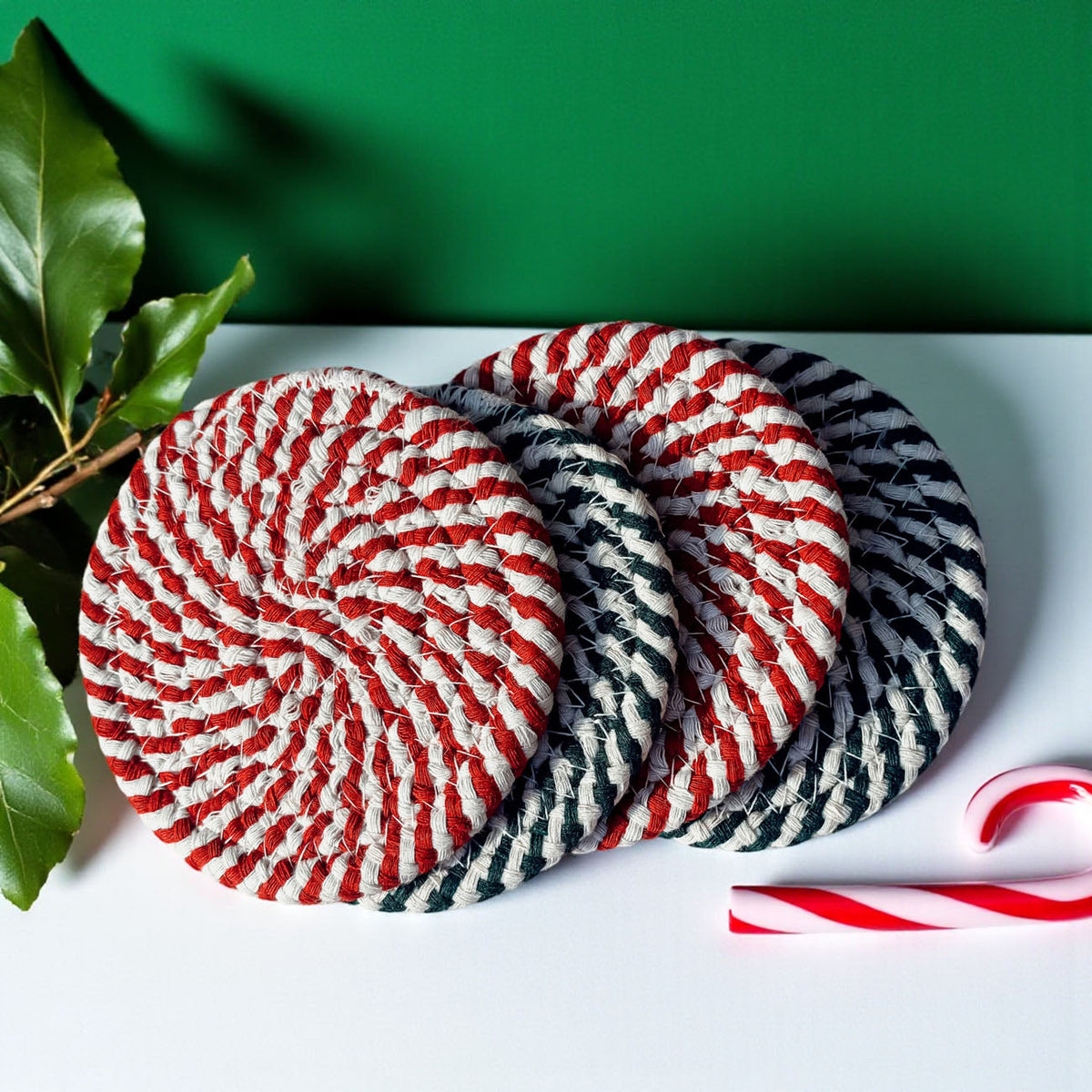 Bundled round woven coasters with red-white and navy-white striped patterns